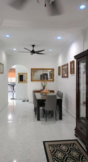 D Seraya Indah Homestay